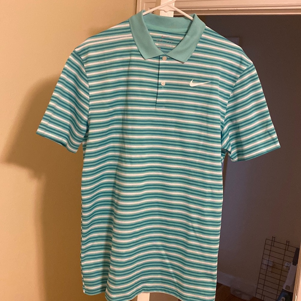 Mens M Nike Golf Shirt NWT